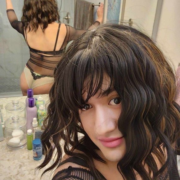 Meet your Posher, Alexa - Picture 1 of 1